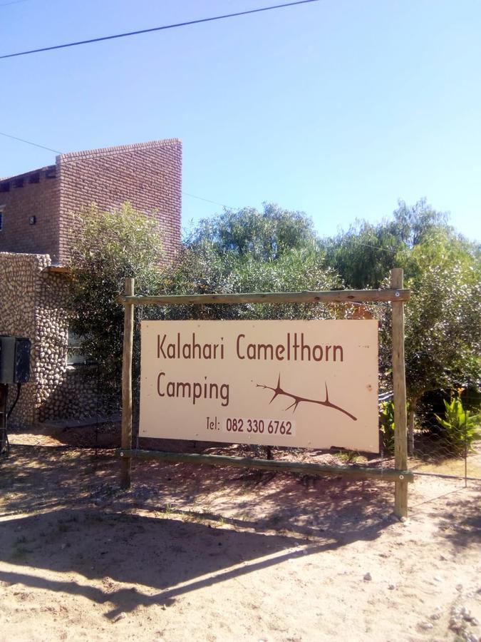 Kalahari Camelthorn Guesthouse And Camping Askham ภายนอก รูปภาพ